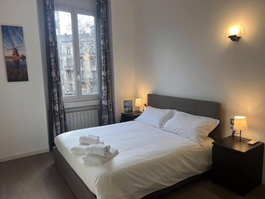 Florence Place Apartment Милано Екстериор снимка